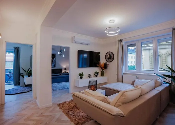 Corvin Avenue Premium Central